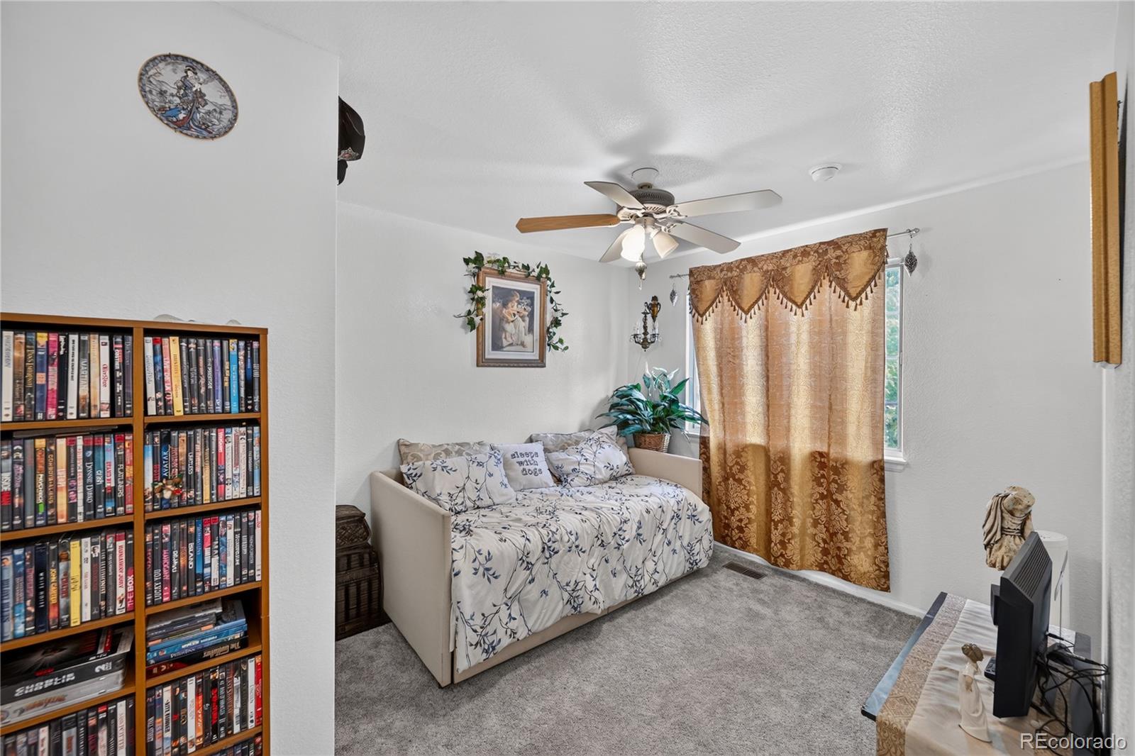 MLS Image #15 for 12778 e wyoming circle,aurora, Colorado