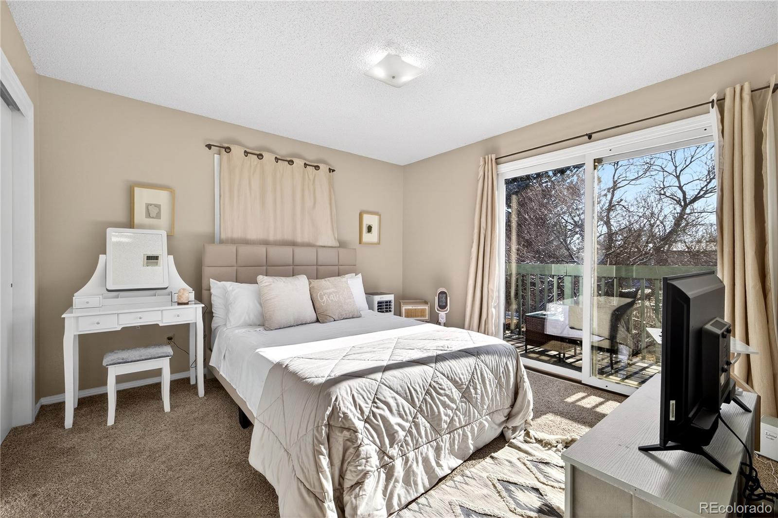 MLS Image #18 for 329  butch cassidy drive,fort collins, Colorado
