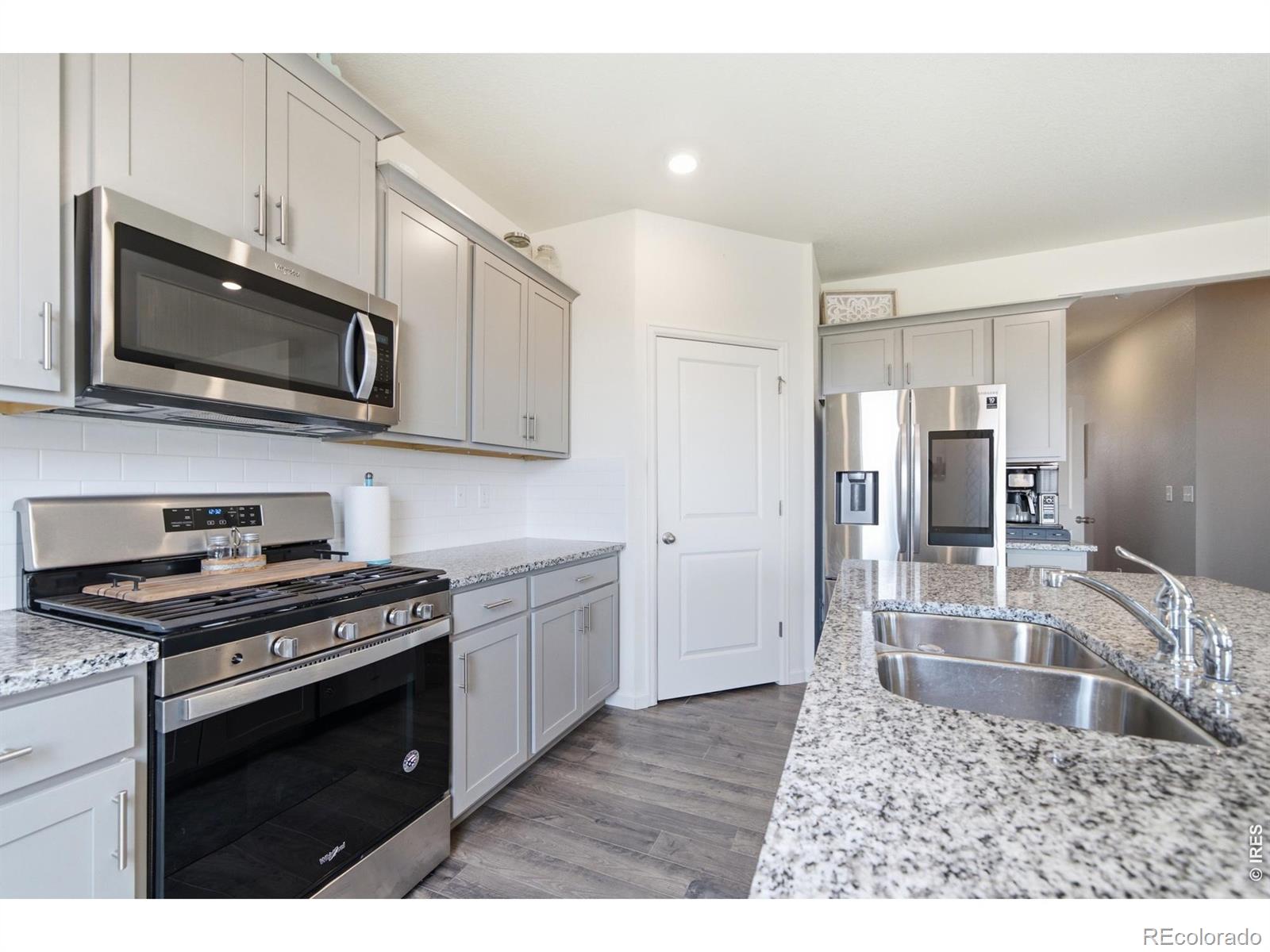 MLS Image #10 for 1347  copeland falls road,severance, Colorado