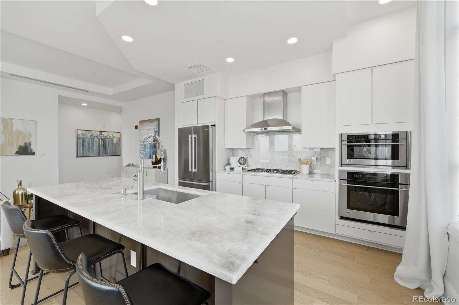 MLS Image #8 for 5455  landmark place 804,englewood, Colorado