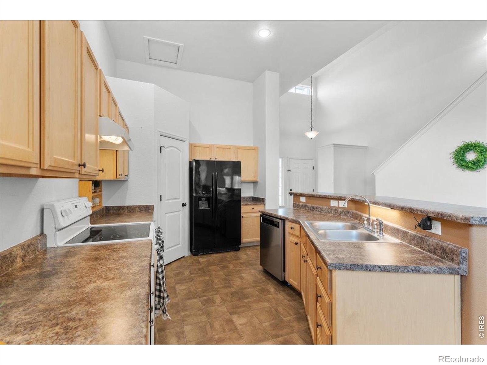 MLS Image #6 for 909  5th street,pierce, Colorado