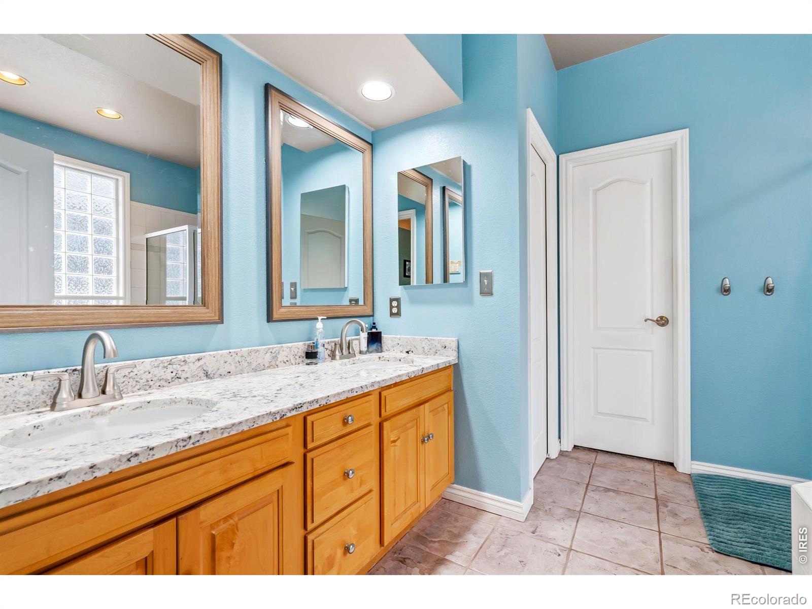 MLS Image #17 for 950  southridge greens boulevard,fort collins, Colorado