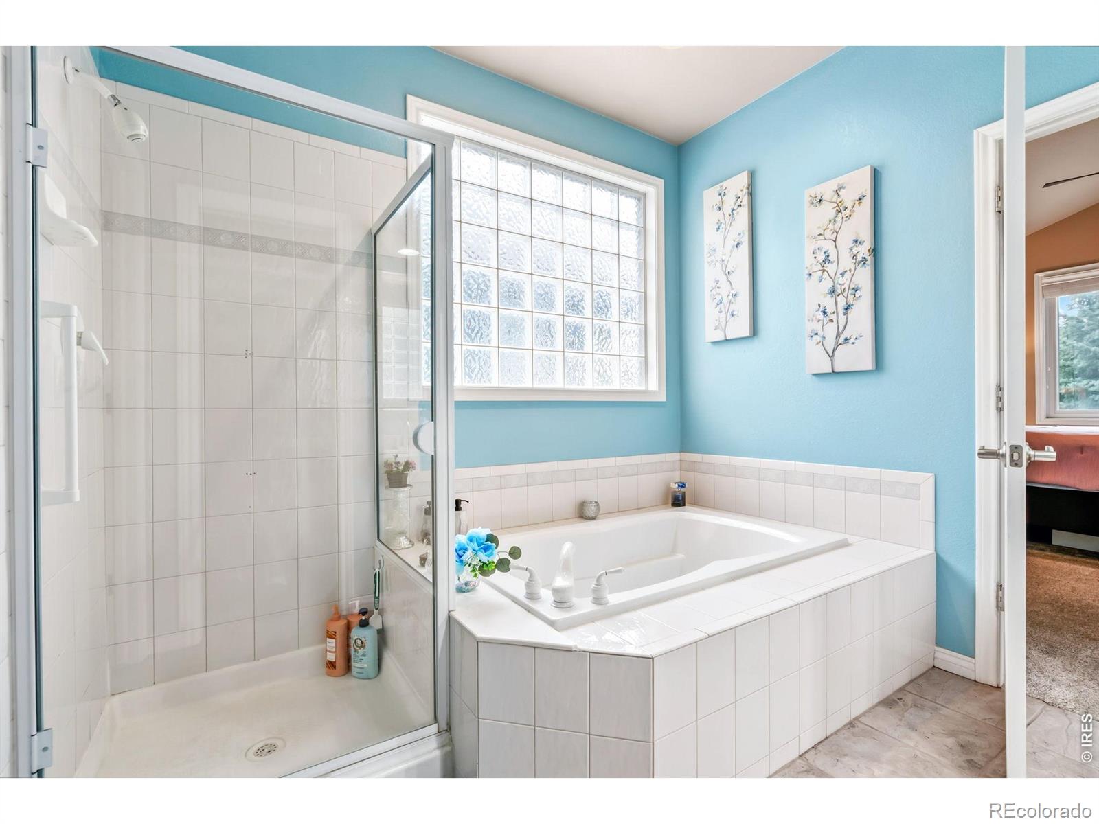 MLS Image #18 for 950  southridge greens boulevard,fort collins, Colorado