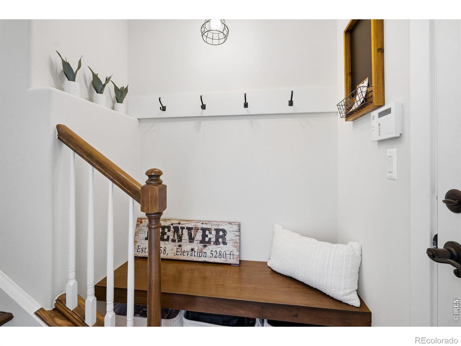 MLS Image #11 for 5881 n beeler street,denver, Colorado
