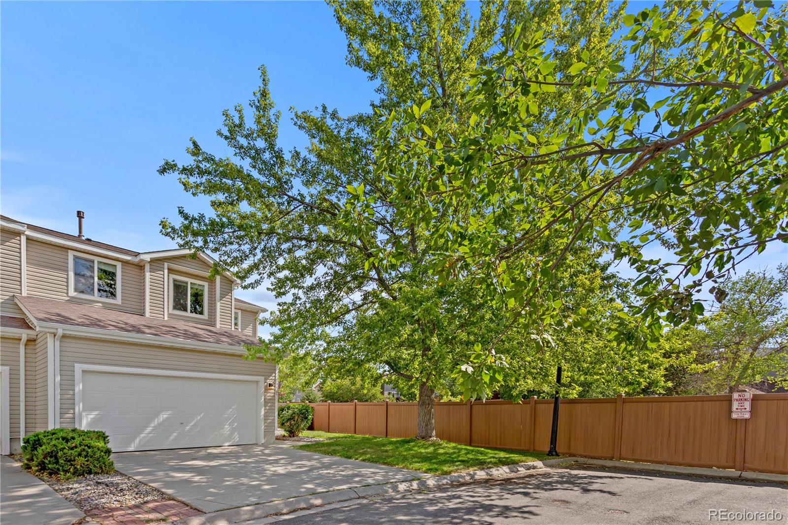 MLS Image #1 for 5569 s quemoy circle,aurora, Colorado