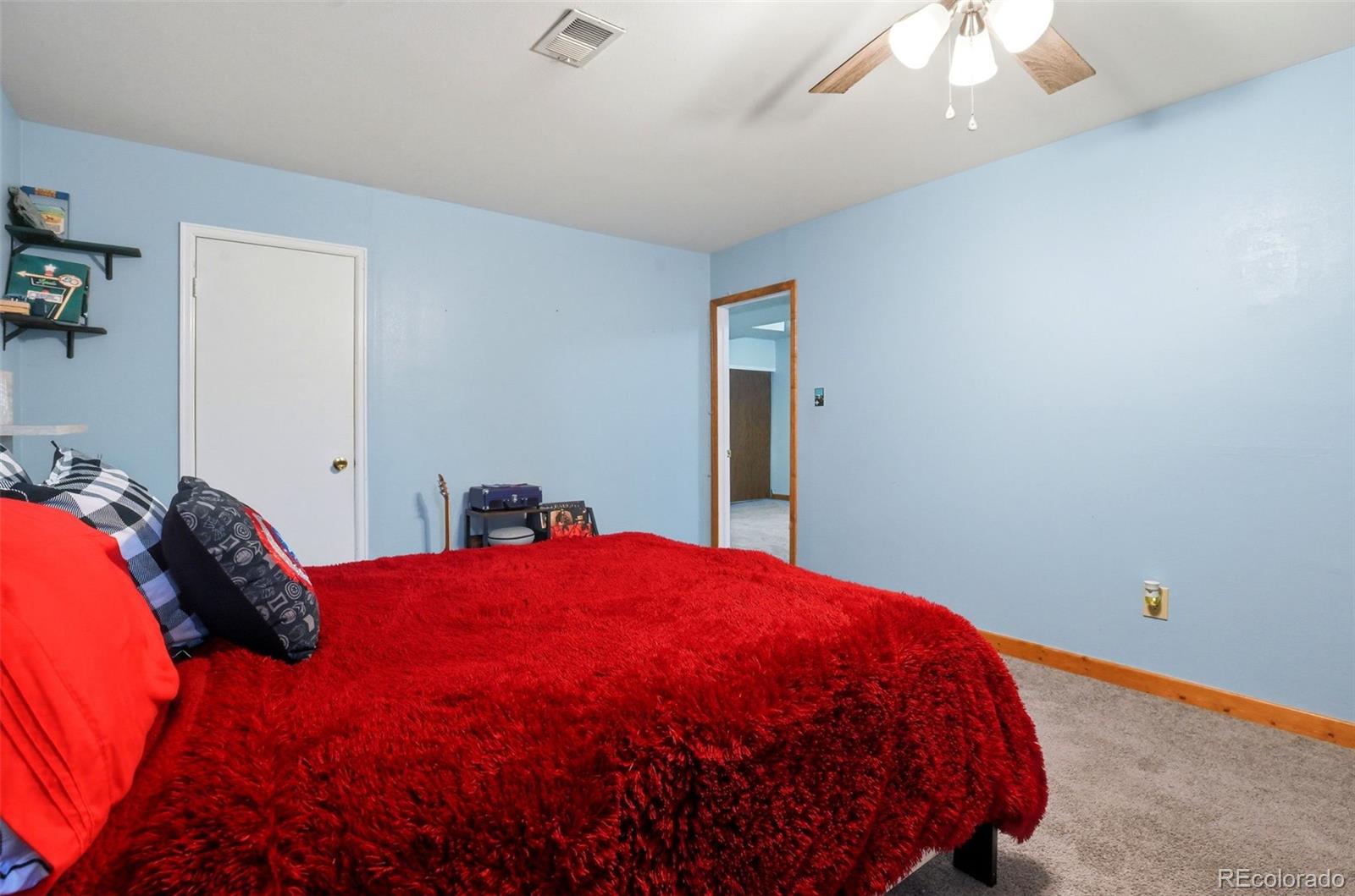 MLS Image #28 for 3807 s olathe circle,aurora, Colorado