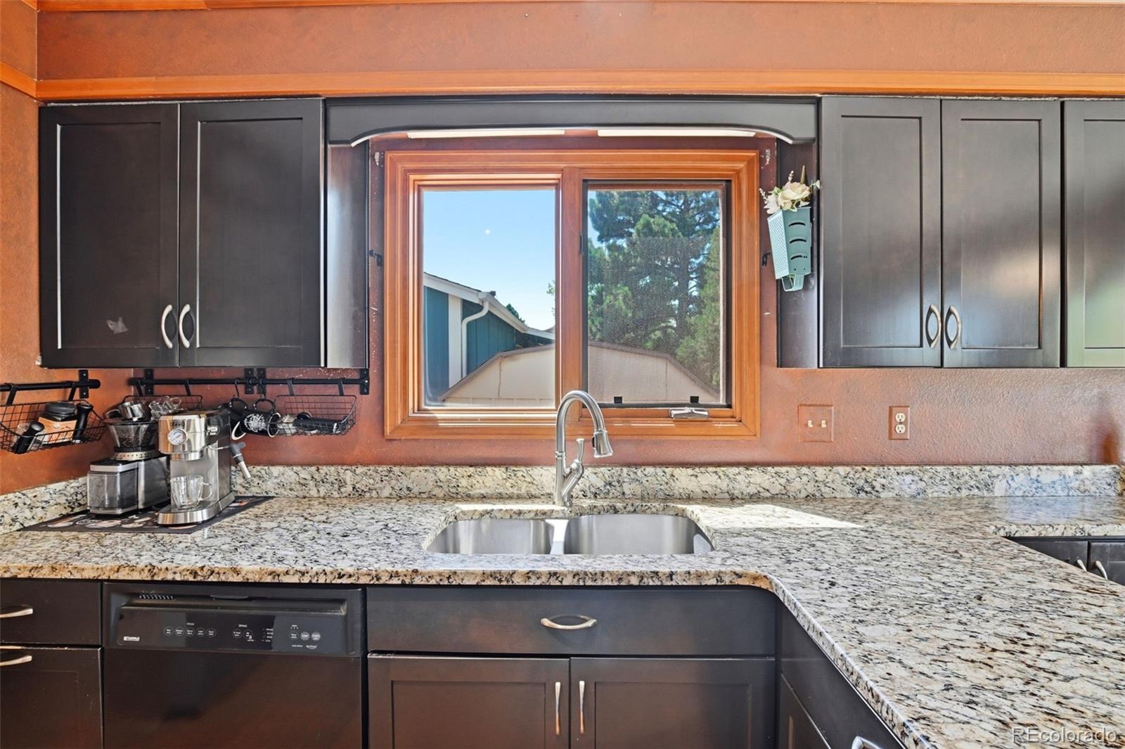 MLS Image #9 for 3807 s olathe circle,aurora, Colorado