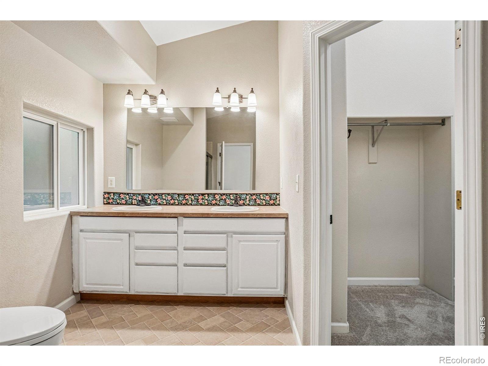 MLS Image #16 for 1670  stove prairie circle,loveland, Colorado