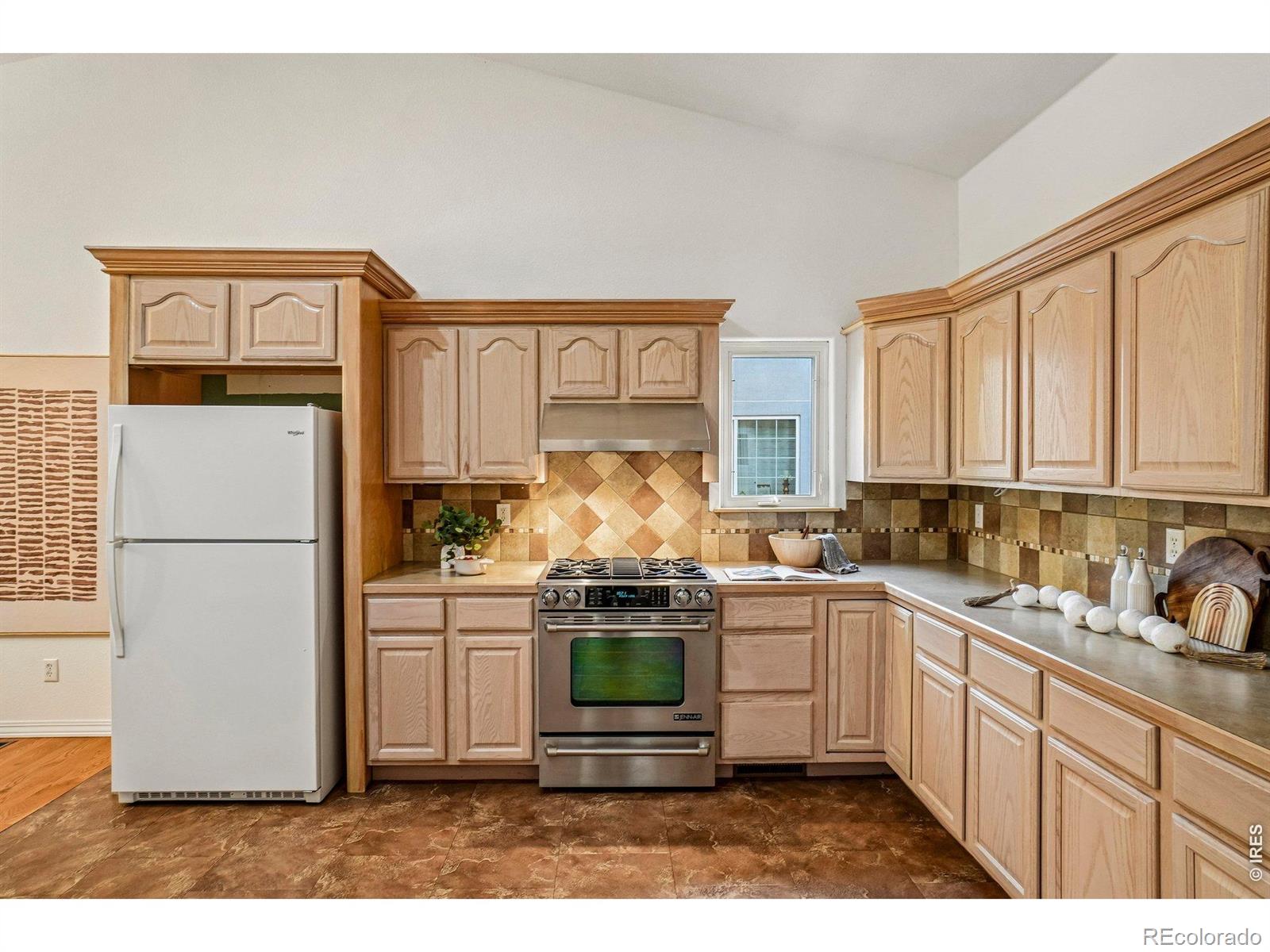 MLS Image #9 for 1670  stove prairie circle,loveland, Colorado