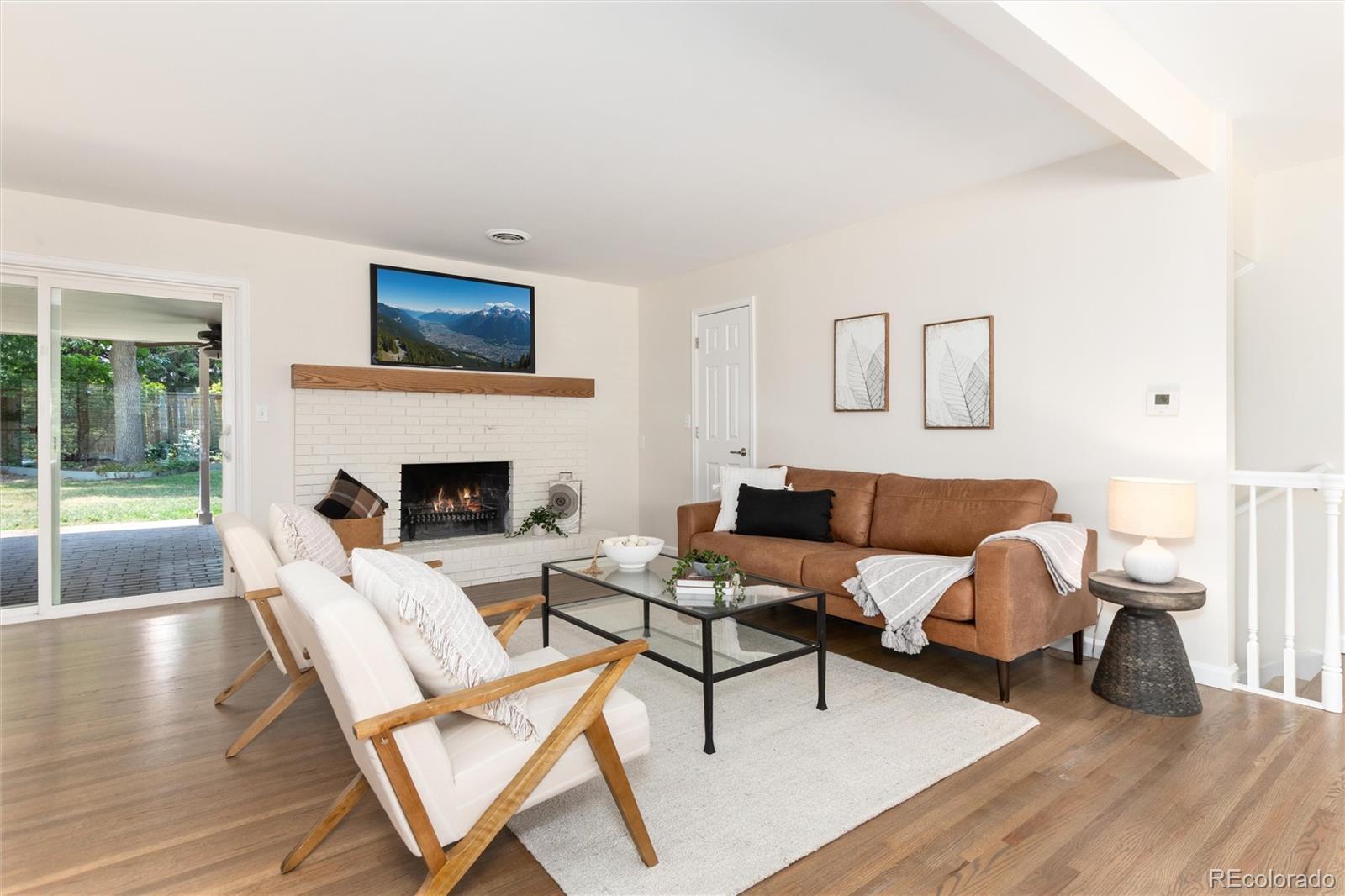 MLS Image #10 for 3751 s hillcrest drive,denver, Colorado