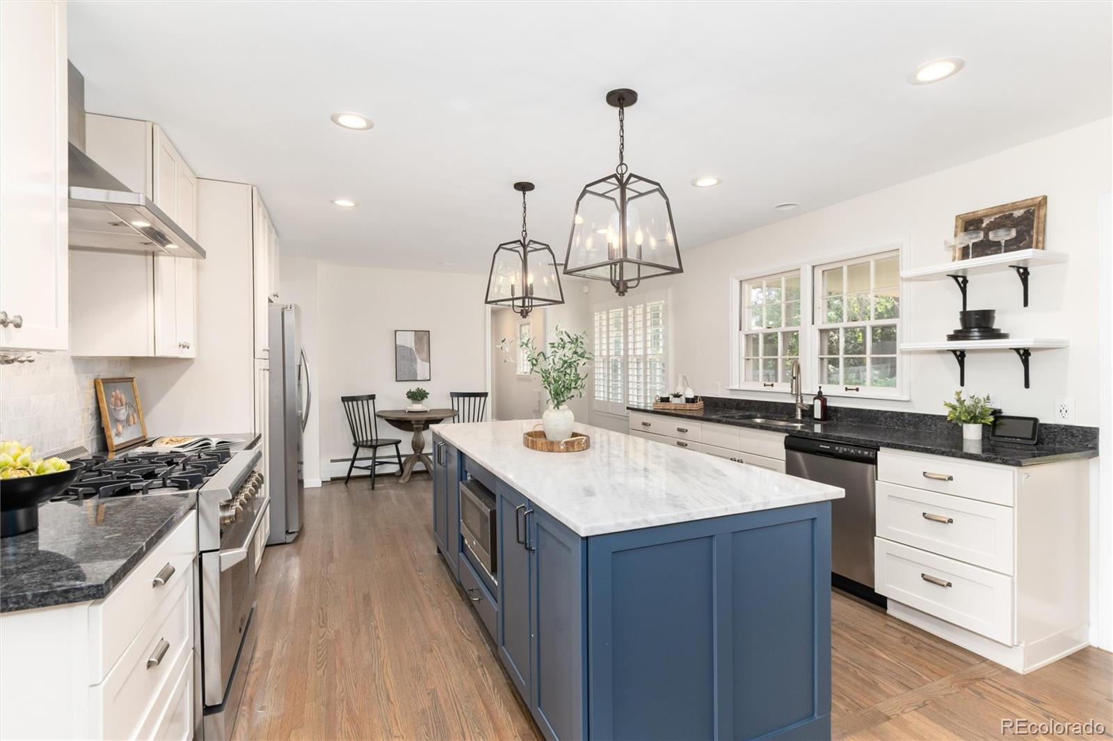 MLS Image #13 for 3751 s hillcrest drive,denver, Colorado