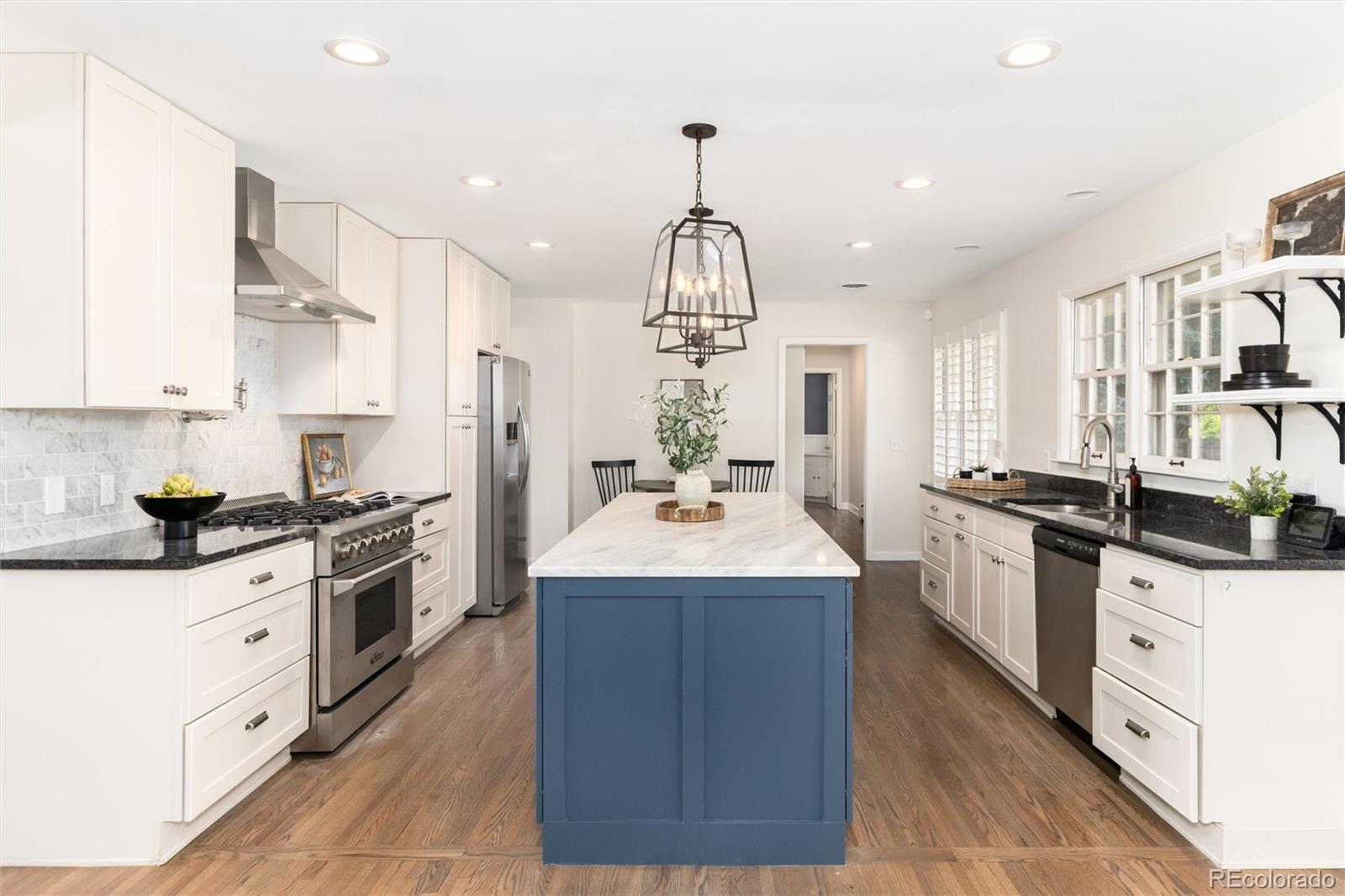MLS Image #14 for 3751 s hillcrest drive,denver, Colorado