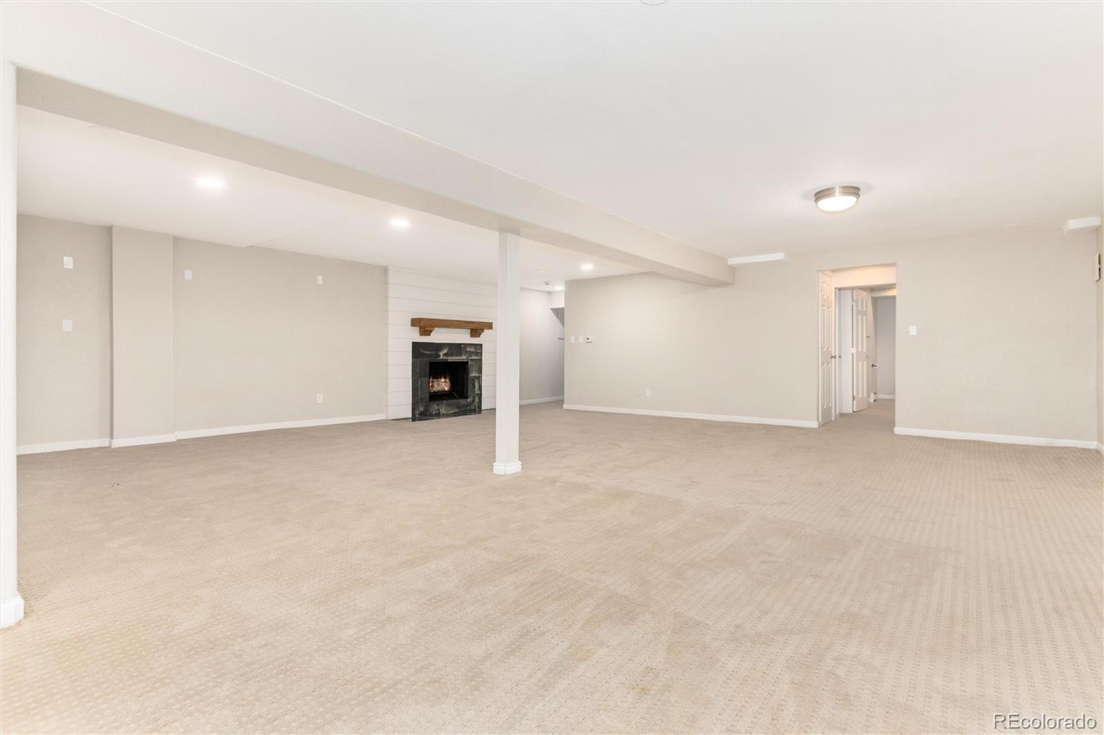 MLS Image #34 for 3751 s hillcrest drive,denver, Colorado