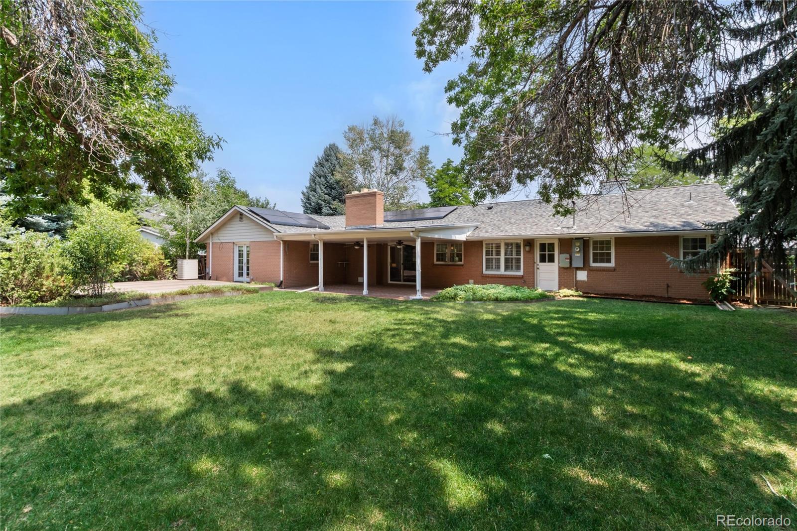 MLS Image #41 for 3751 s hillcrest drive,denver, Colorado