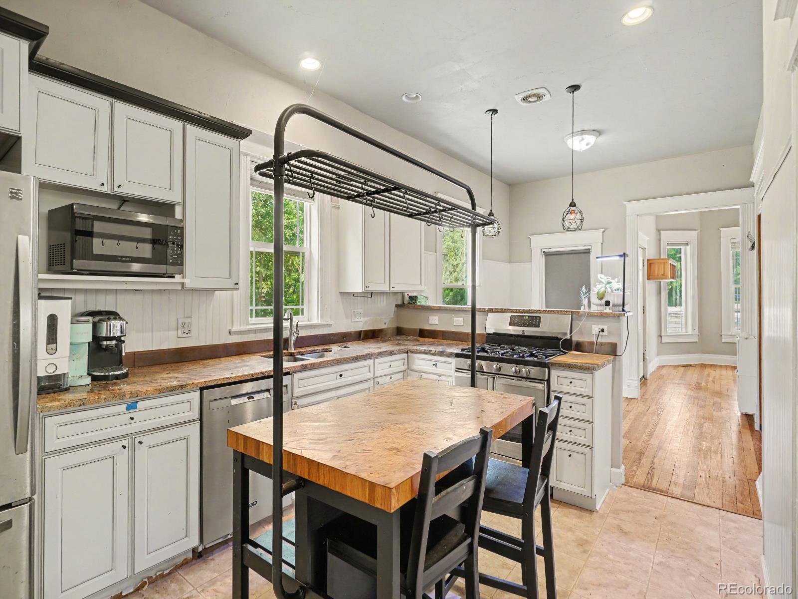 MLS Image #9 for 11  17th avenue,longmont, Colorado