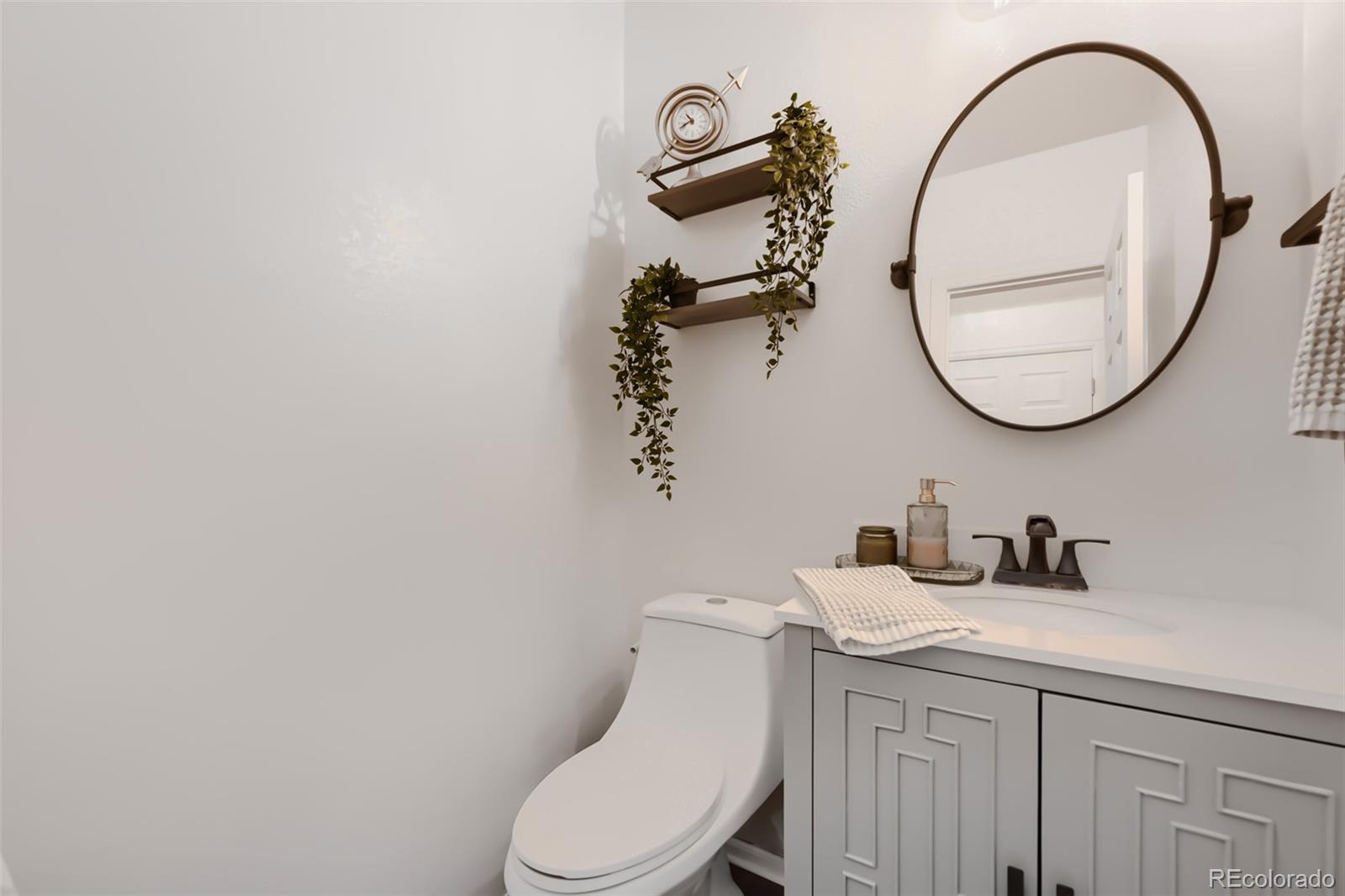 MLS Image #13 for 11385  kearney way,thornton, Colorado