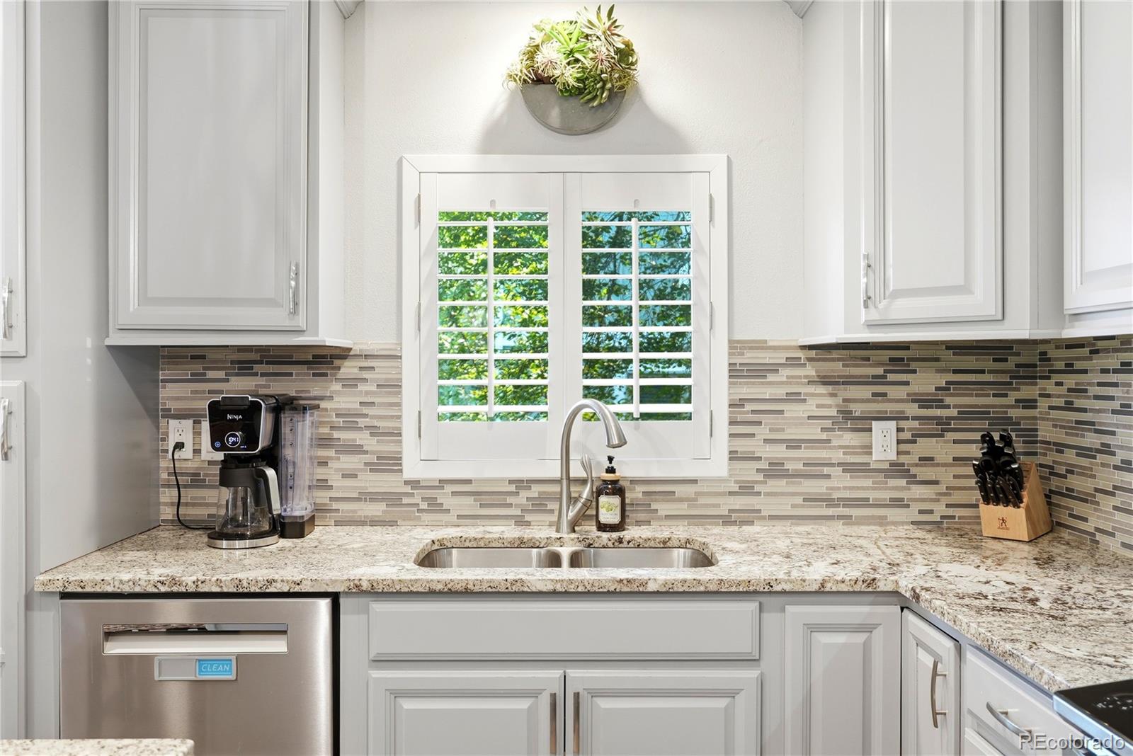 MLS Image #10 for 8235 s tamarac street ,centennial, Colorado