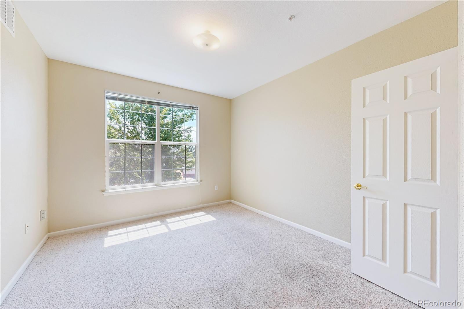 MLS Image #18 for 5703 n gibralter way 205,aurora, Colorado