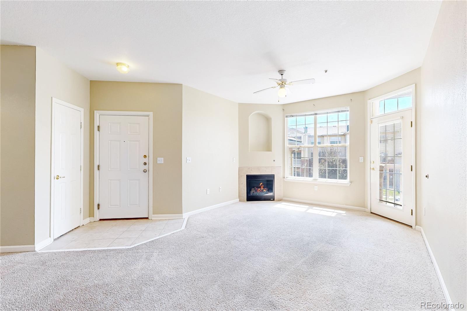MLS Image #3 for 5703 n gibralter way 205,aurora, Colorado