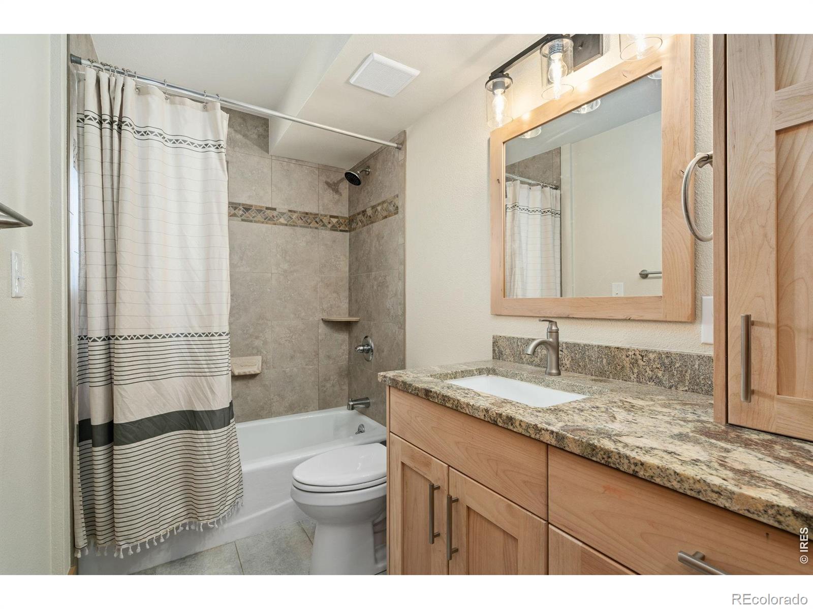 MLS Image #19 for 3520  wild bird drive,loveland, Colorado
