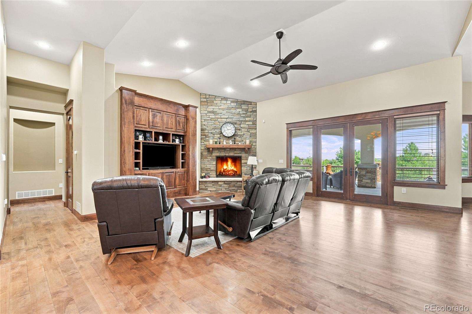 MLS Image #5 for 9753  falcon roost point,parker, Colorado