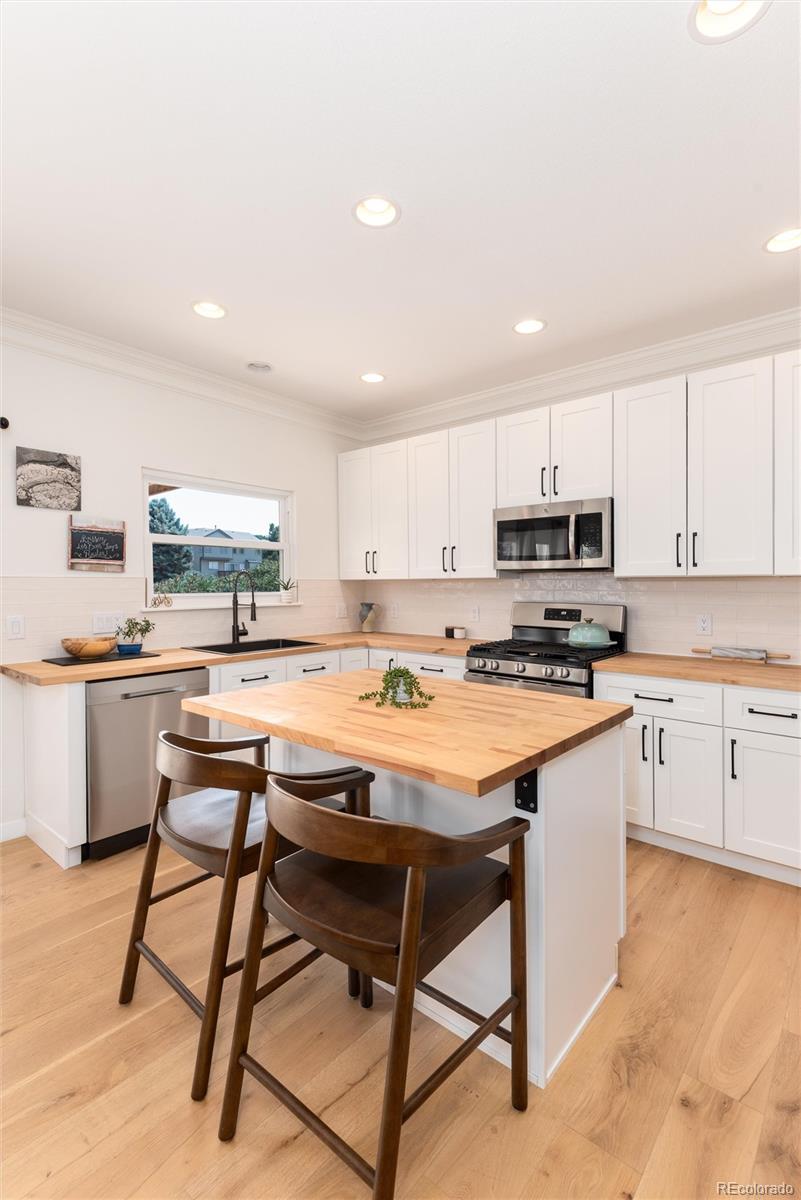 MLS Image #10 for 9672  silverberry circle,littleton, Colorado