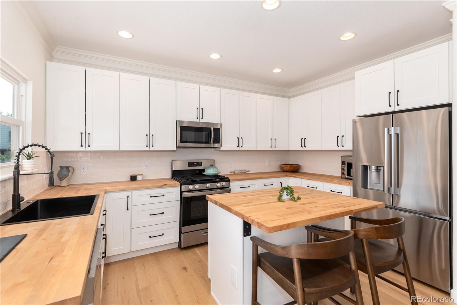 MLS Image #14 for 9672  silverberry circle,littleton, Colorado