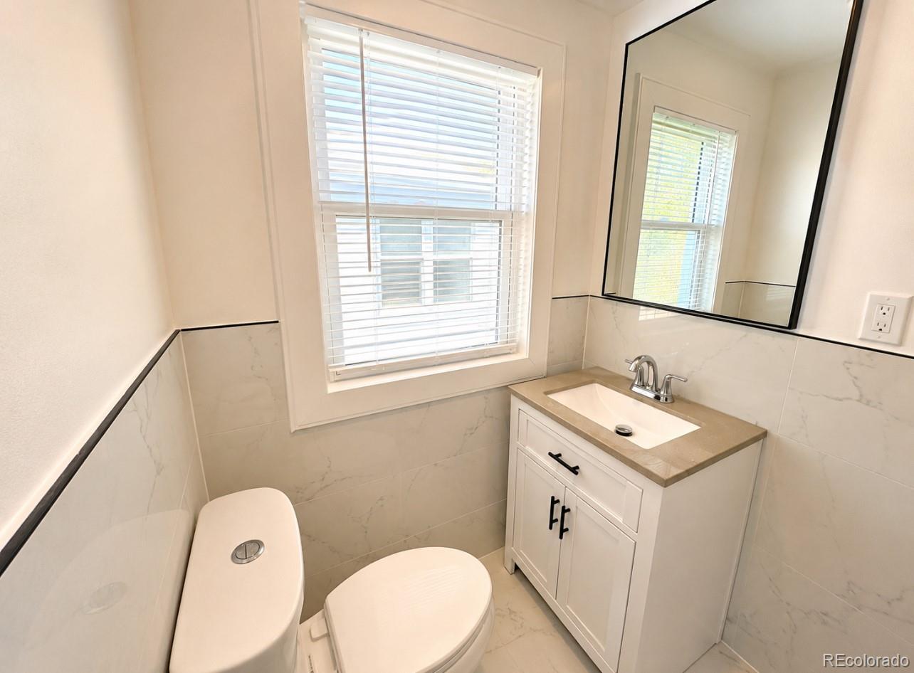 MLS Image #11 for 540 s perry street,denver, Colorado