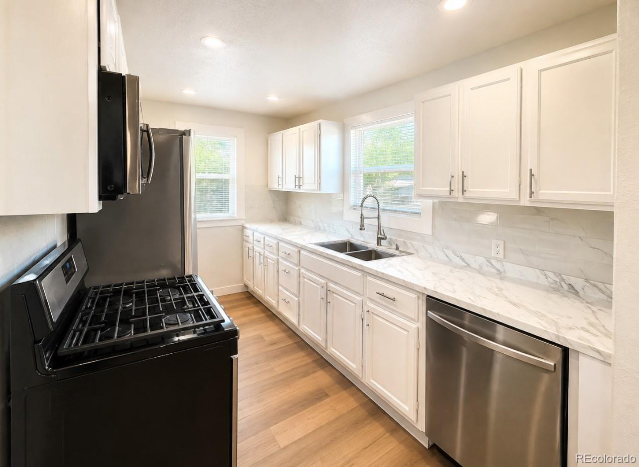 MLS Image #5 for 540 s perry street,denver, Colorado