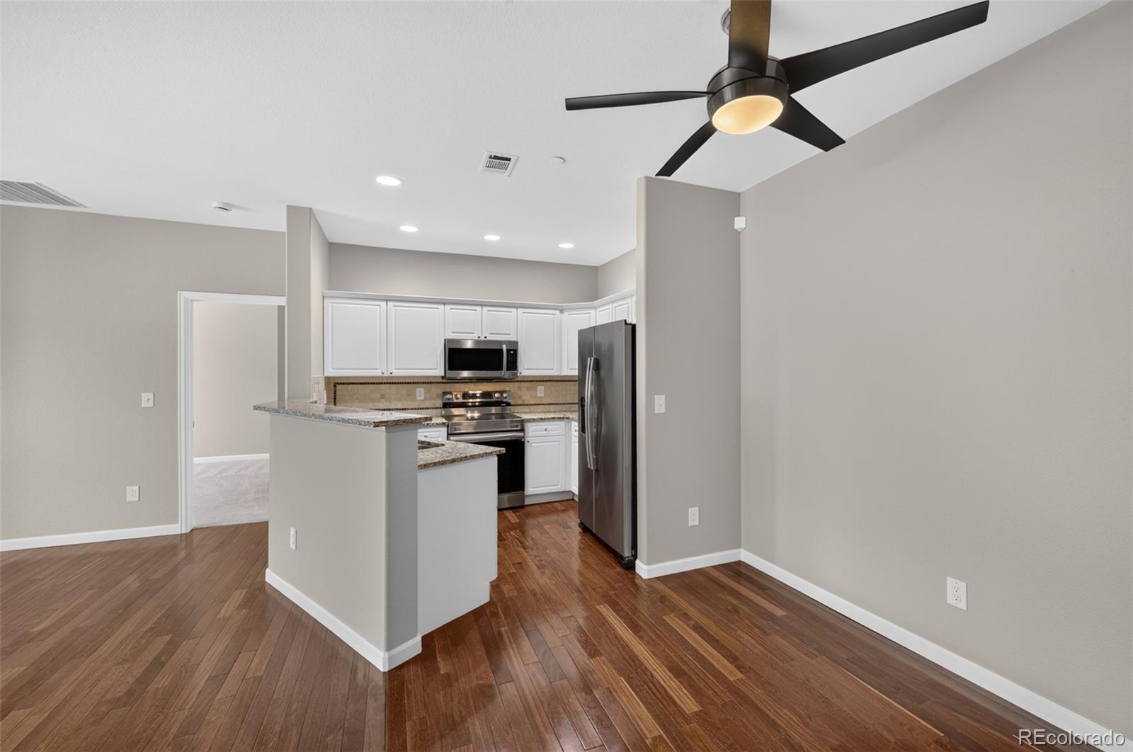 MLS Image #12 for 7435 s alkire street,littleton, Colorado