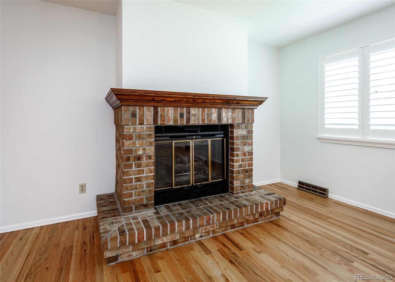 MLS Image #4 for 1118  chambers drive,colorado springs, Colorado