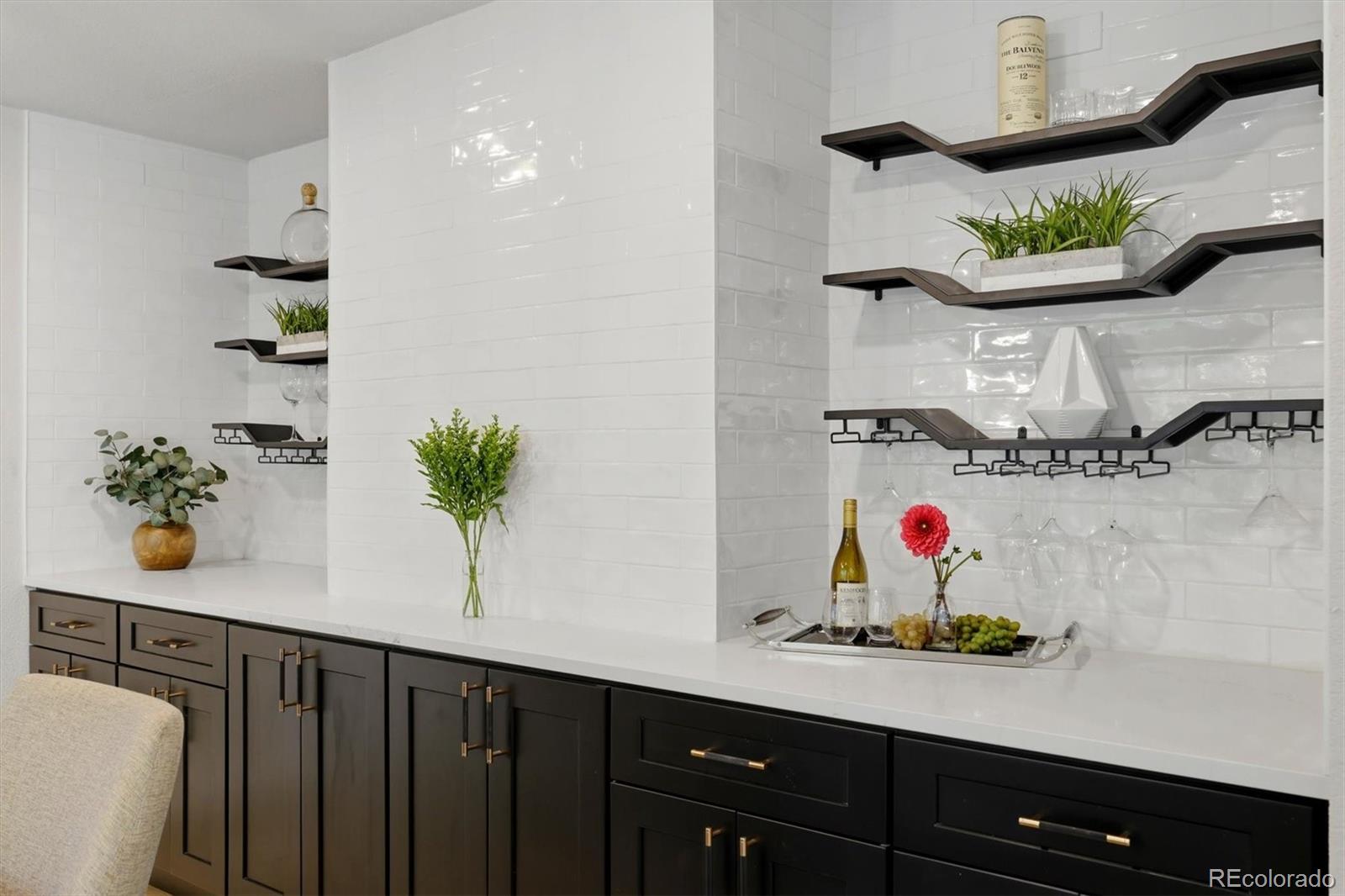 MLS Image #19 for 4530 s verbena street,denver, Colorado