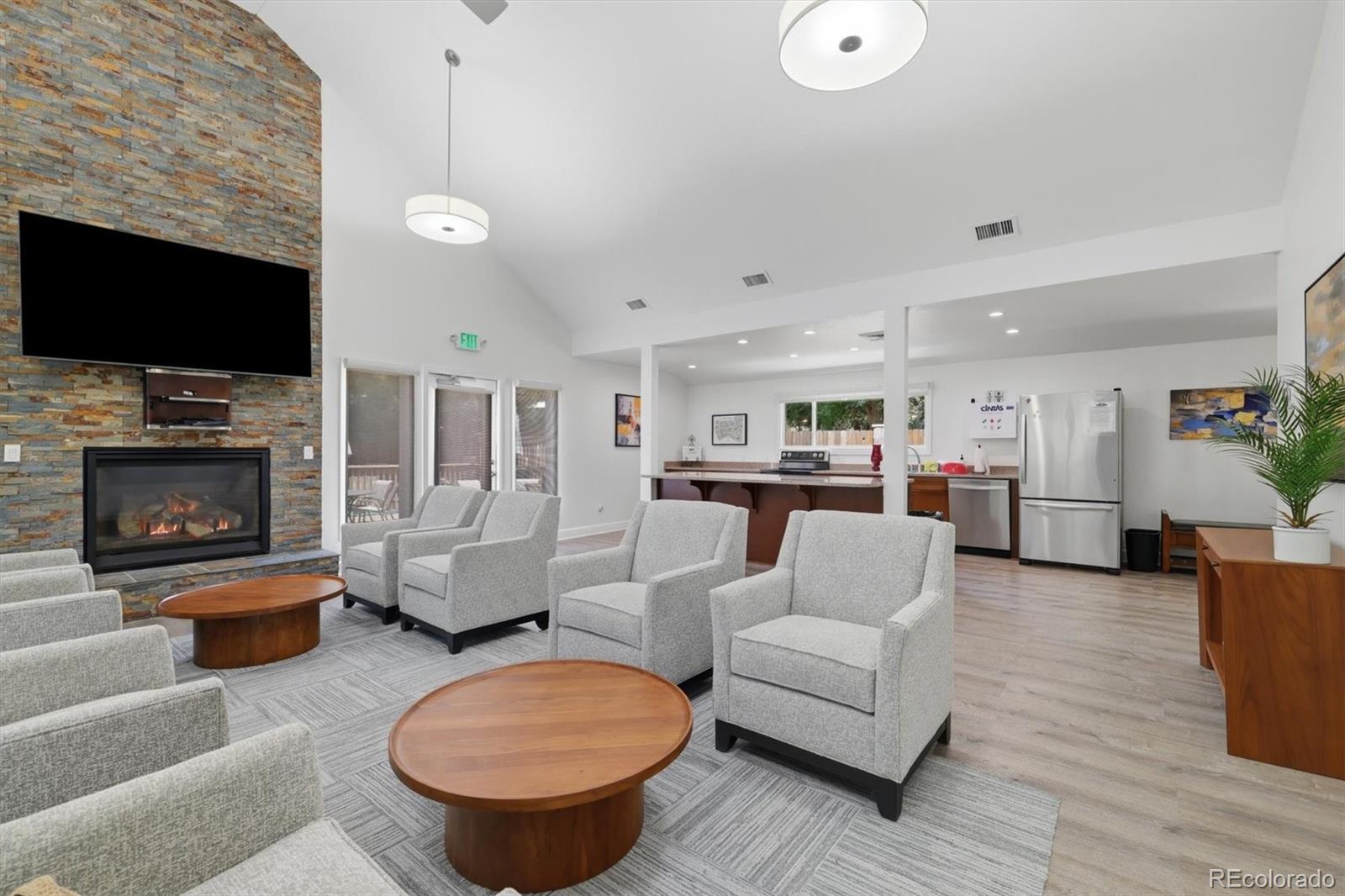 MLS Image #46 for 4530 s verbena street,denver, Colorado