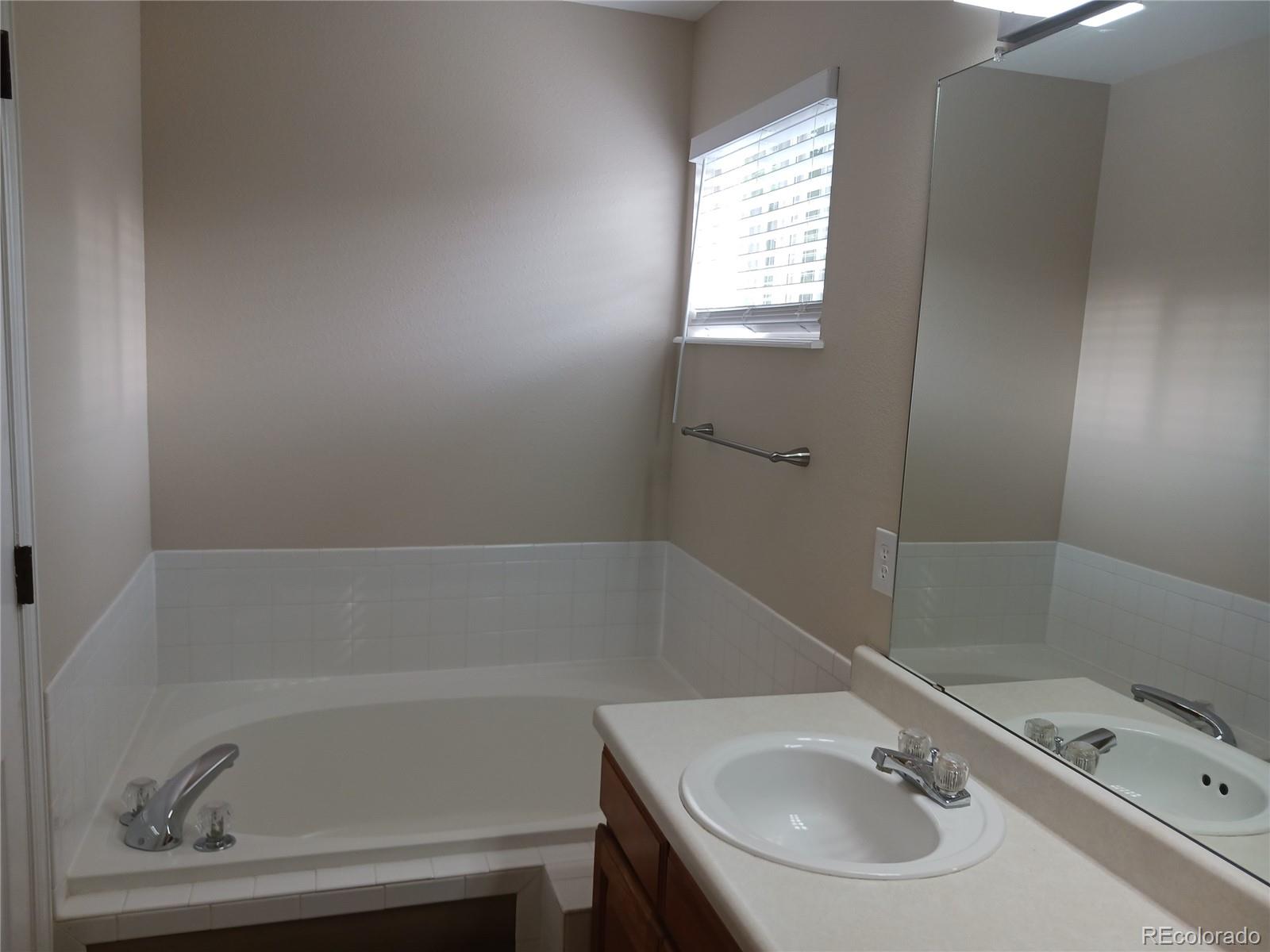 MLS Image #31 for 1198  thornbury place,highlands ranch, Colorado