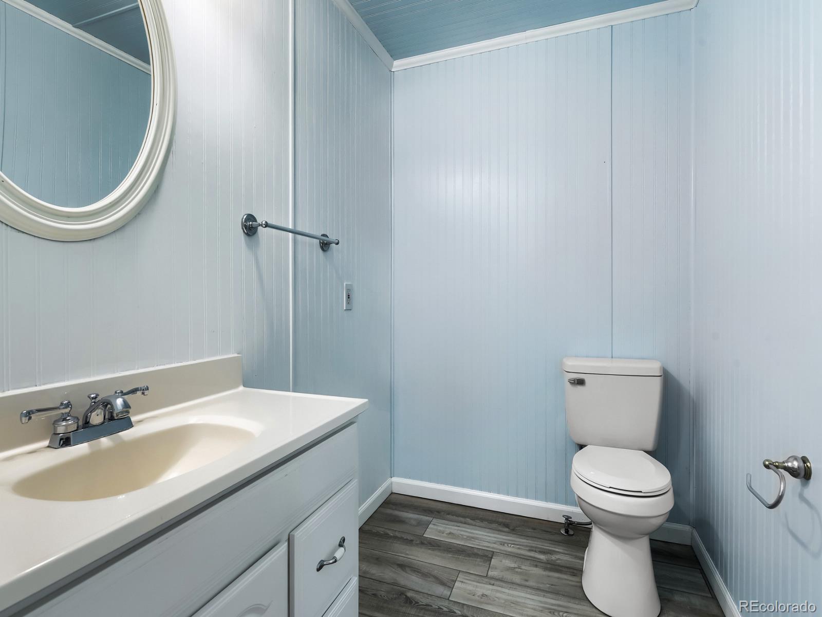 MLS Image #11 for 4541 s jason street,englewood, Colorado