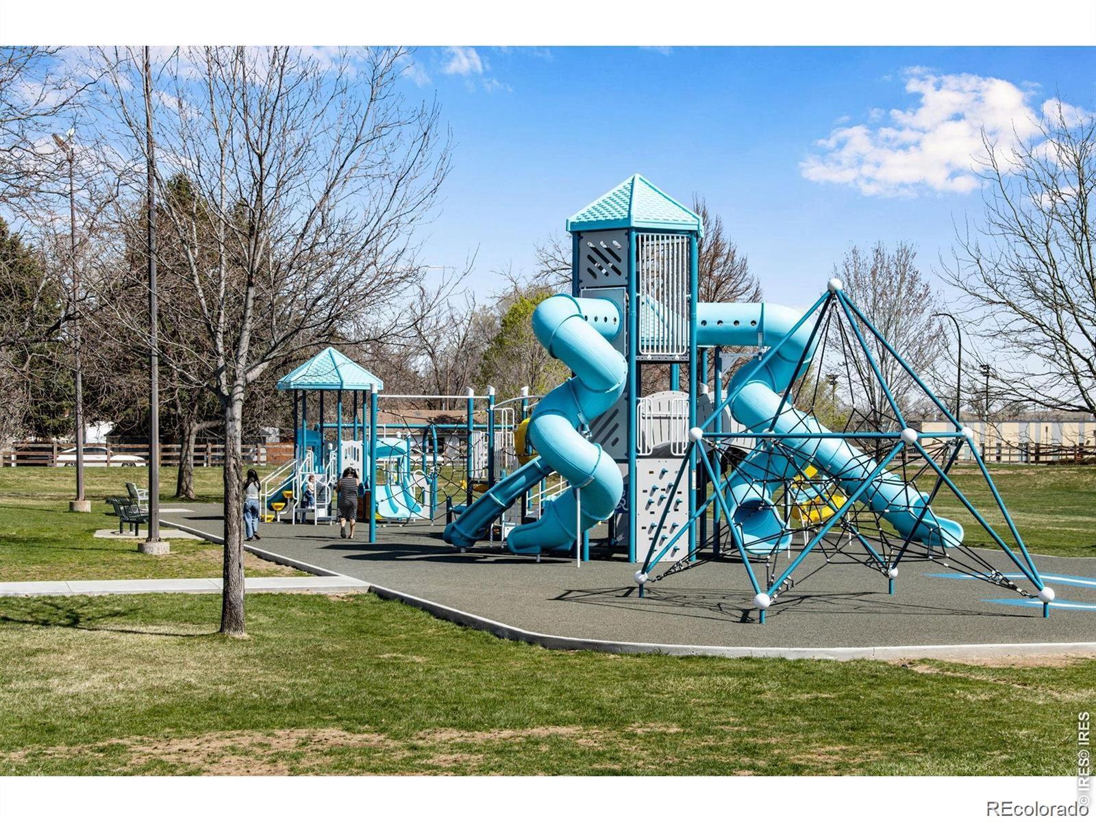 MLS Image #41 for 797  harvard street,johnstown, Colorado