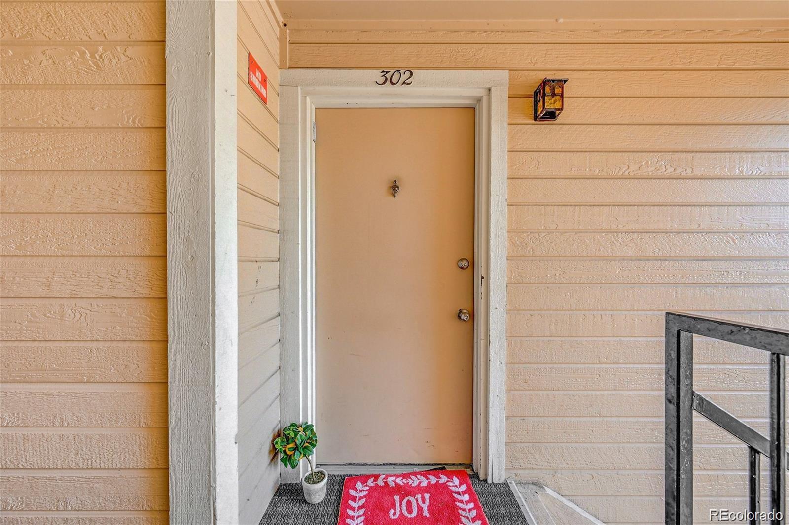 MLS Image #13 for 1075 s elkhart way,aurora, Colorado