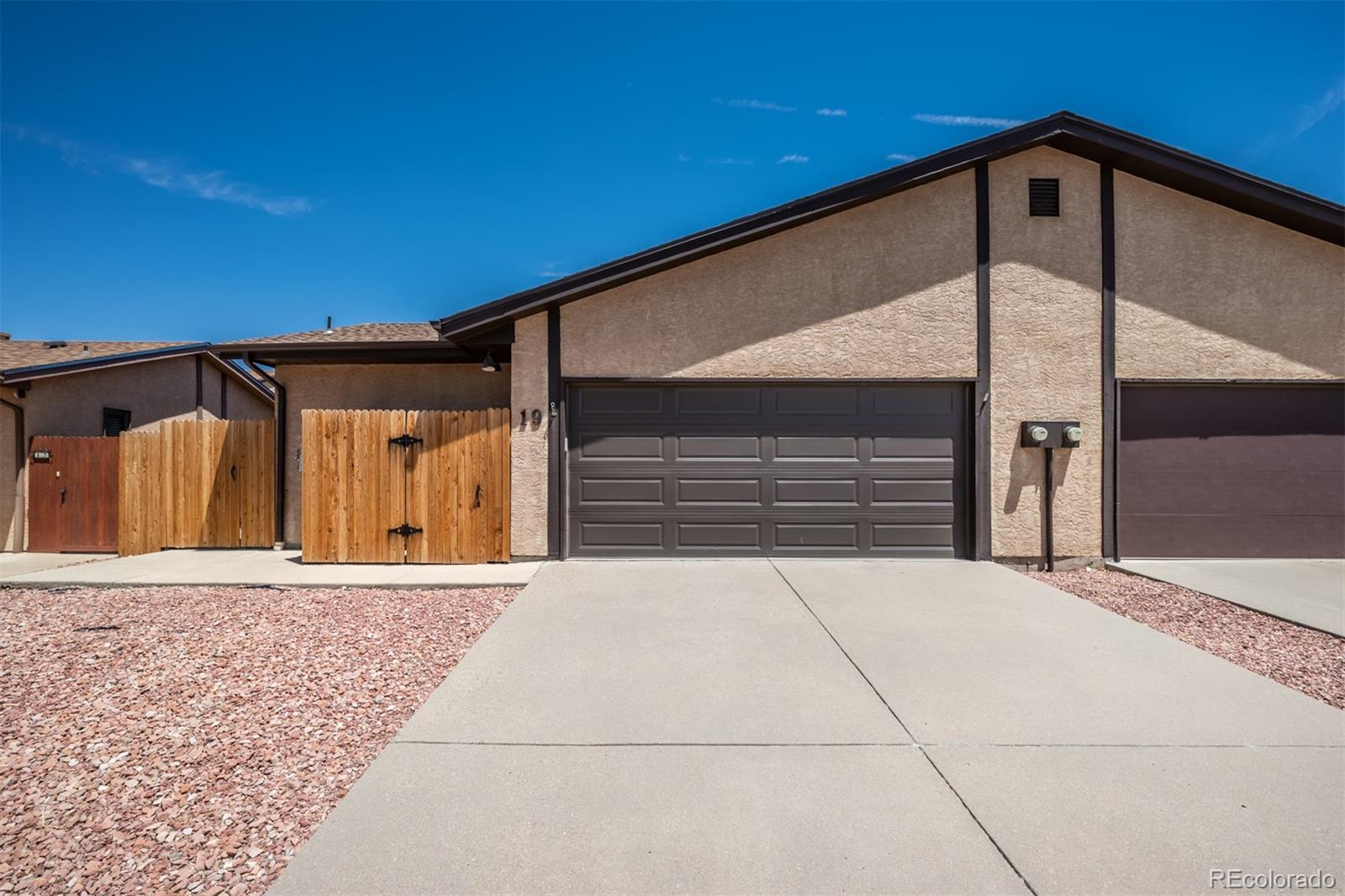 MLS Image #1 for 19  pineridge court,pueblo, Colorado