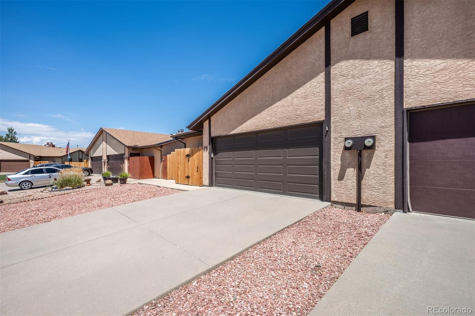 MLS Image #3 for 19  pineridge court,pueblo, Colorado