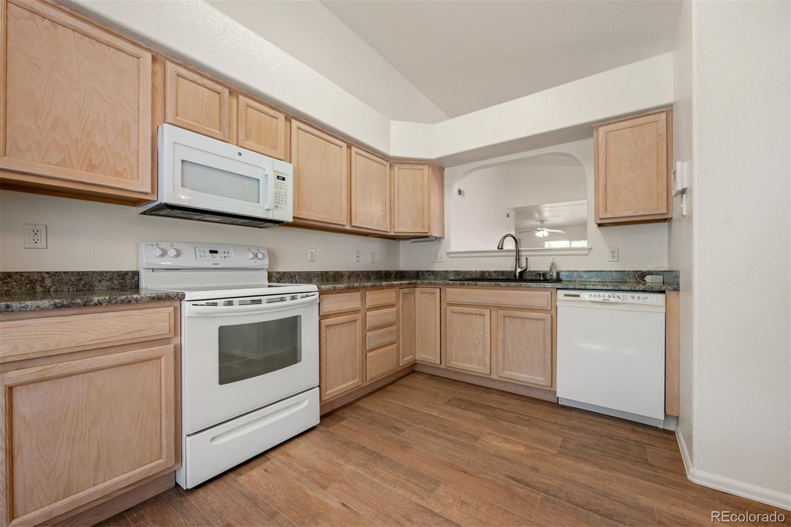 MLS Image #6 for 837  ardath lane,pueblo, Colorado
