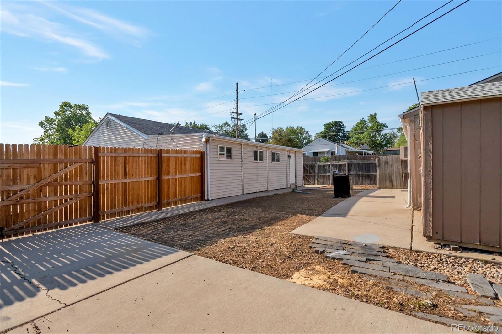 MLS Image #13 for 1695 s raritan street,denver, Colorado