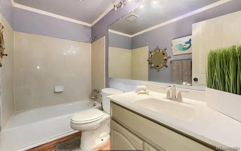 MLS Image #24 for 8266 s logan court,littleton, Colorado