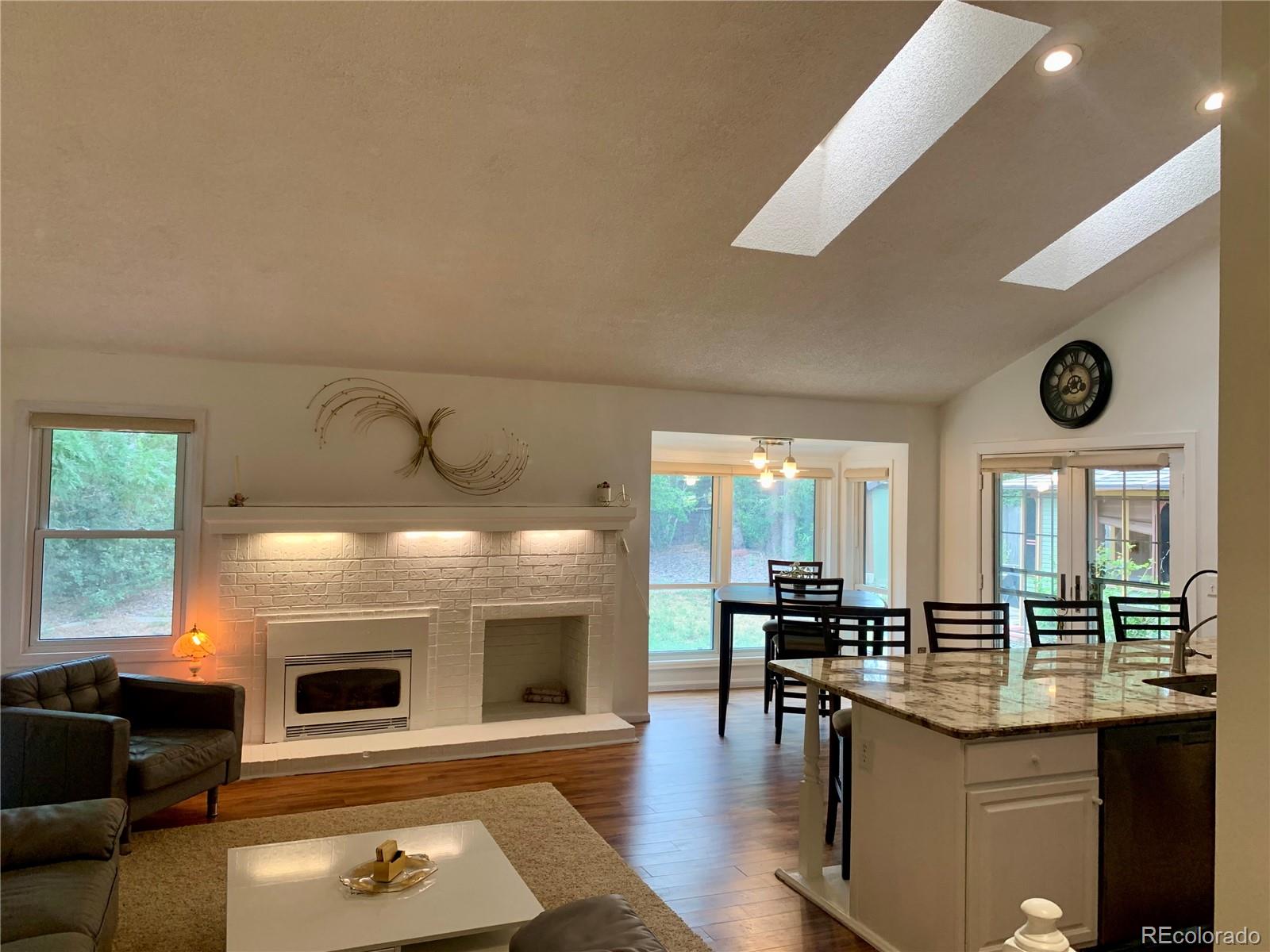 MLS Image #4 for 8266 s logan court,littleton, Colorado