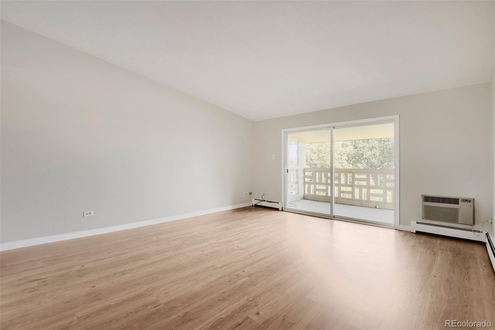 MLS Image #2 for 625 s alton way 7d,denver, Colorado
