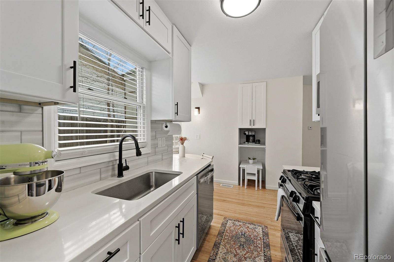 MLS Image #8 for 3726 s sherman street,englewood, Colorado