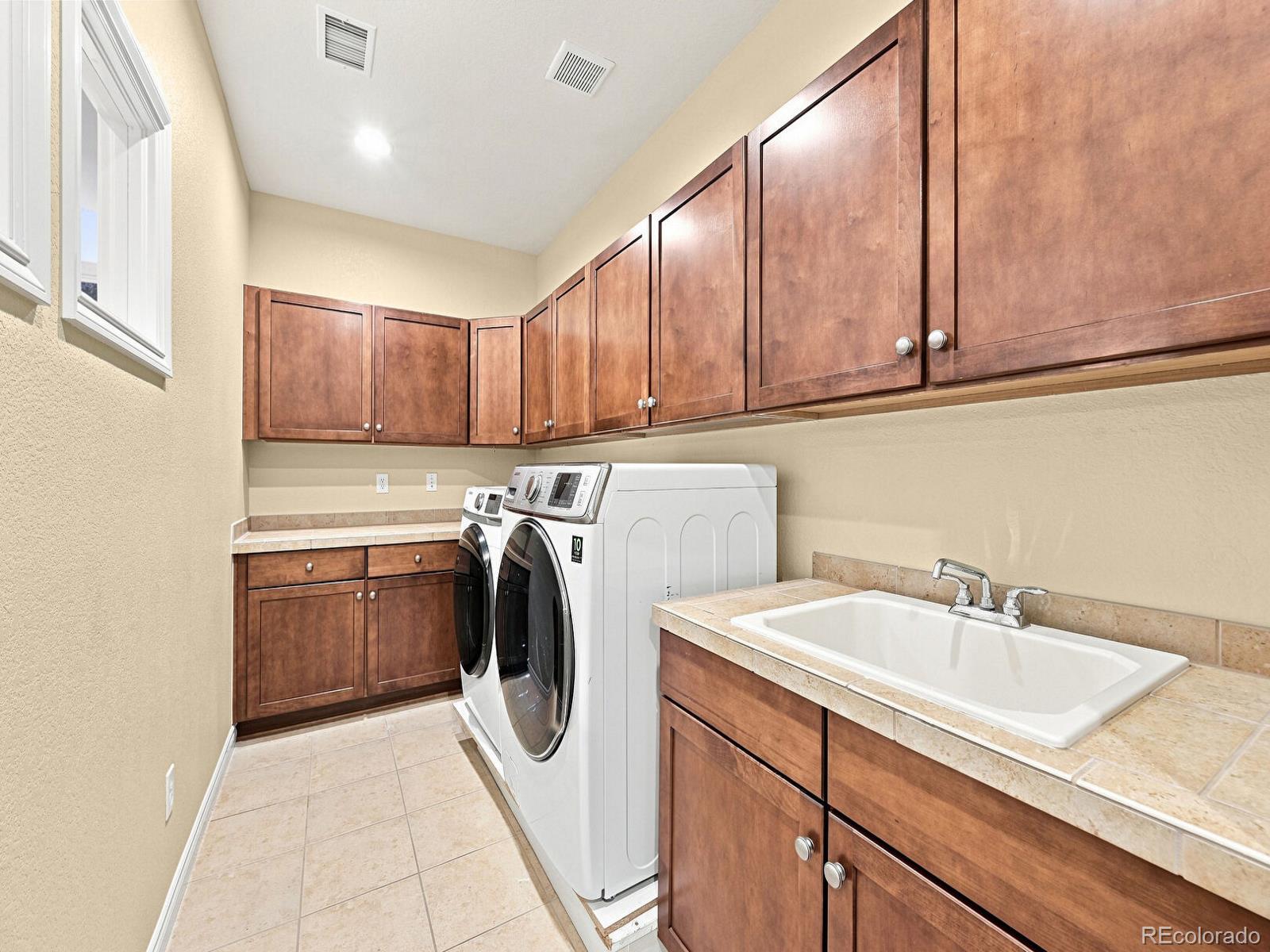 MLS Image #18 for 3038  veneto court,littleton, Colorado
