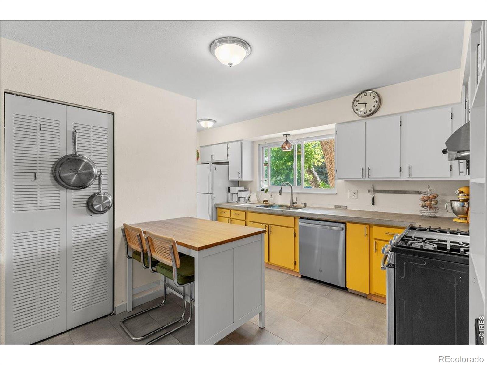 MLS Image #12 for 813  rocky road,fort collins, Colorado