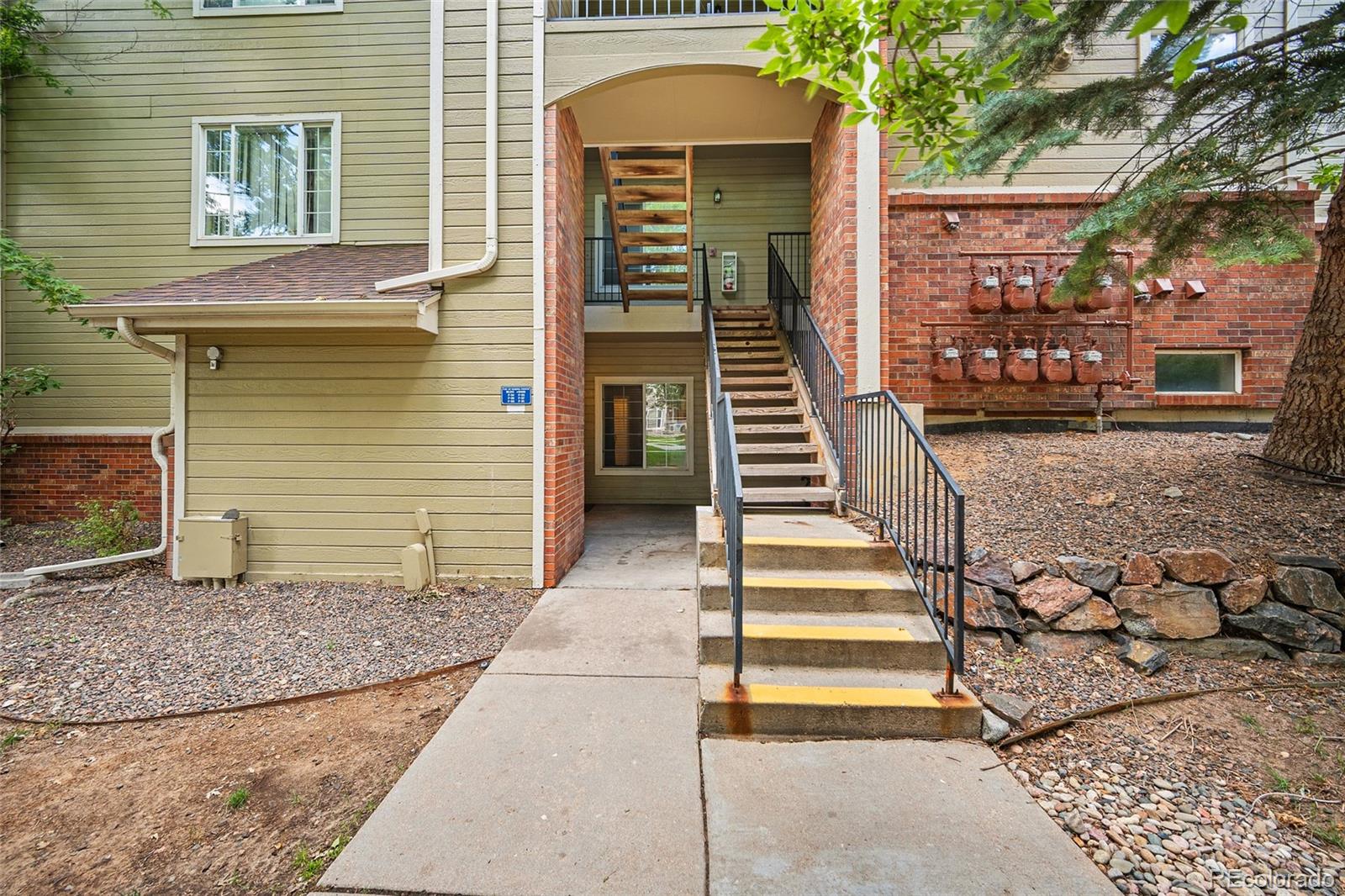 MLS Image #2 for 8400 s upham way f22,littleton, Colorado