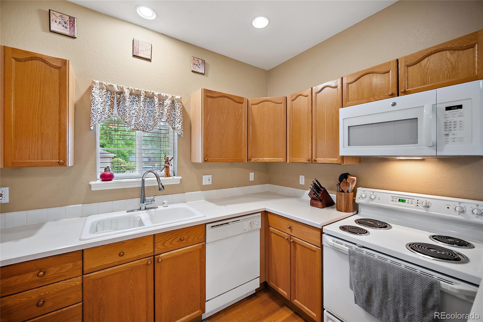 MLS Image #6 for 8400 s upham way f22,littleton, Colorado