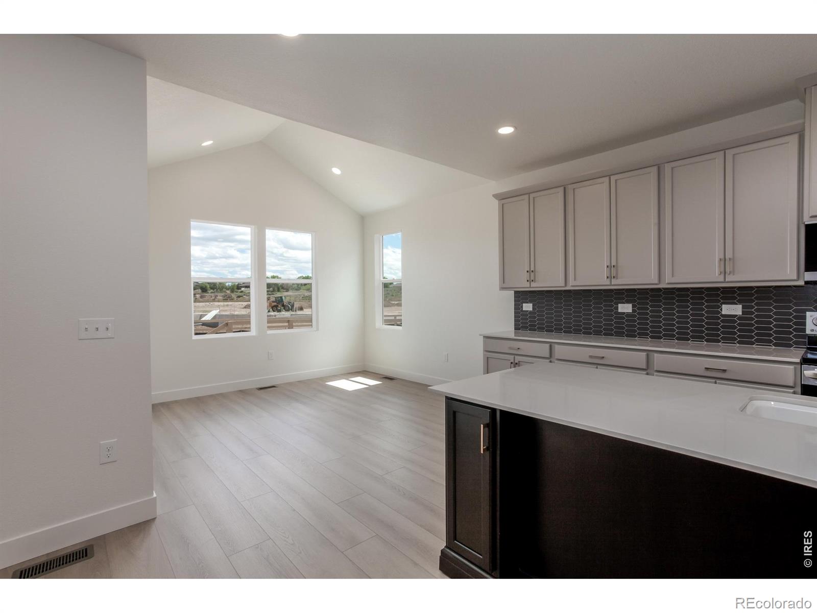 MLS Image #12 for 734  trumpet court,windsor, Colorado